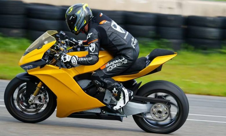 10 موتورسیکلت برقی سریع سال 2024